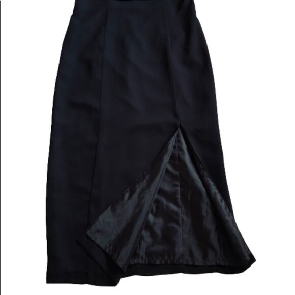 Jeffrey & Dara Dress by Linda Hutley Black Beaded Puff Sheer Sleeve Formal 10 - Picture 13 of 14